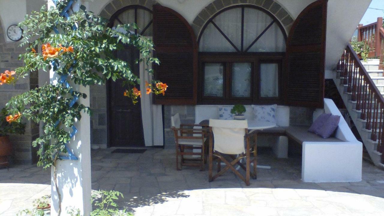 Villa Iris Vrasná Exterior foto